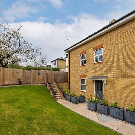 Super Luxe Central Maidenhead Apartment Exterior photo